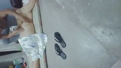 Pijat Dapur Berujung Sesi Panas, Tante Indo Tidak Bisa Menolak Tangan yang Semakin Berani